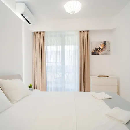 High-end In Politehnica Park - Iuliu Maniu 6r - New Apartment Bucharest
