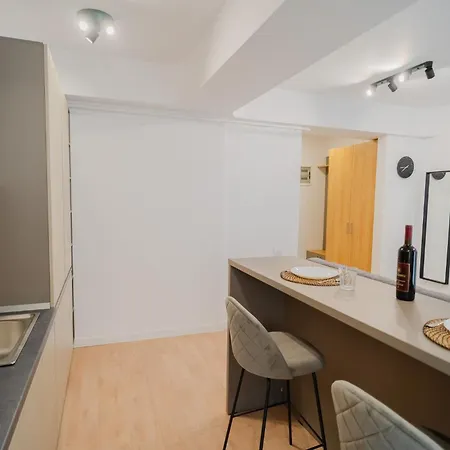 High-end In Politehnica Park - Iuliu Maniu 6r - New * Bucharest