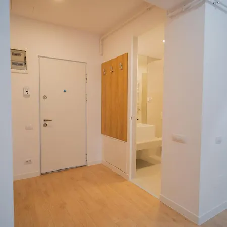 Apartment High-end In Politehnica Park - Iuliu Maniu 6r - New Bucharest