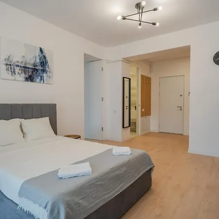 Apartment High-end In Politehnica Park - Iuliu Maniu 6r - New Bucharest