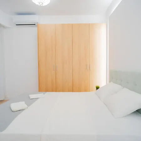 High-end In Politehnica Park - Iuliu Maniu 6r - New Apartment Bucharest